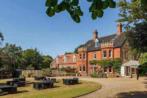 Exterior view, Blakeney House in Sheringham