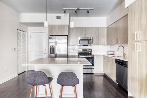 Ponciana Park 1BR w Gym WD Pool nr WF MIA-7 in Fort Lauderdale, USA