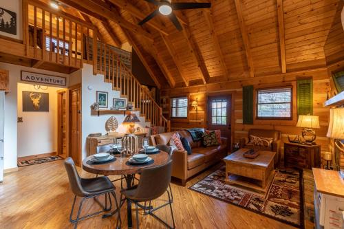 Moonlight Lodge in Fleetwood, USA