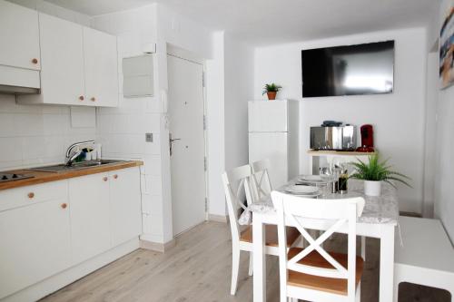 Apartamento los Pirineos Sabi - Apartment - Sabiñánigo