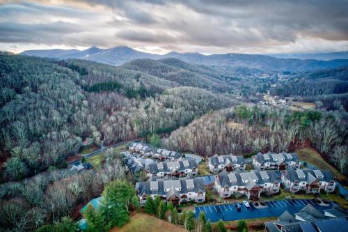 Delightful Views at The Lodges at Elkmont in Banner Elk, USA