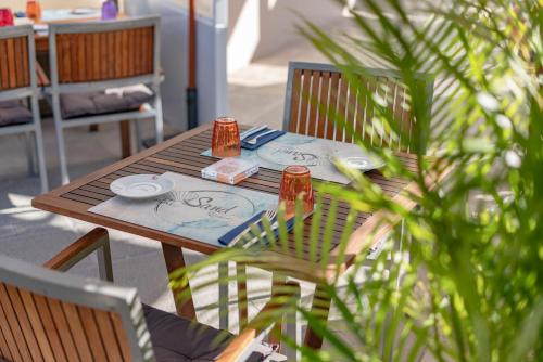La Sort Boutique Hotel - image 7