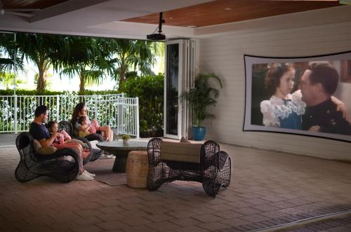 Courtyard by Marriott Faro Blanco Resort in Marathon, USA