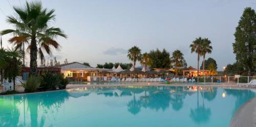 Kolam renang, Camping Officiel Siblu le Montourey in Frejus