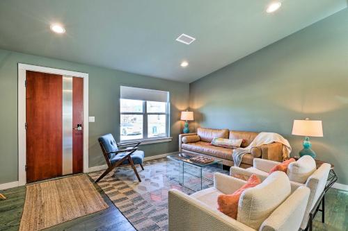 Modern Bentonville Home Mountain Bikers Paradise in Bentonville, USA