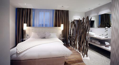 1 queen bed