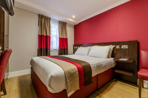 Royal Cambridge Hotel - image 11