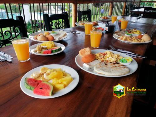 อาหารและเครื่องดื่ม, Finca La Colmena De Don Juaco in มอนเตเนโกร