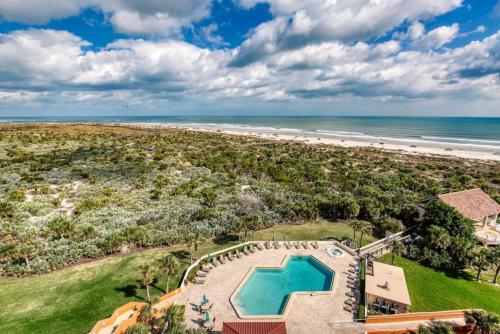 razgled, New Smyrna Beachfront Modern Condo in North Atlantic Avenue