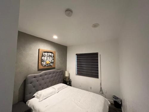 The Red Guest House in Downtown Los Angeles in Los Angeles, USA