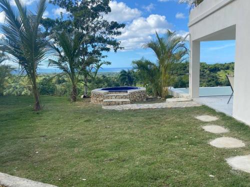 Piscina vista al mar, Jacuzzi con agua caliente