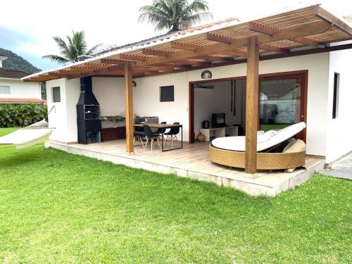 Linda Casa de Condomínio em Ubatuba