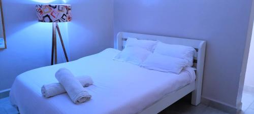 The Purple Gem Airbnb -South B- Oak South Apartments in Nairobi
