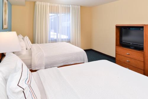 Fairfield Inn & Suites Bloomington