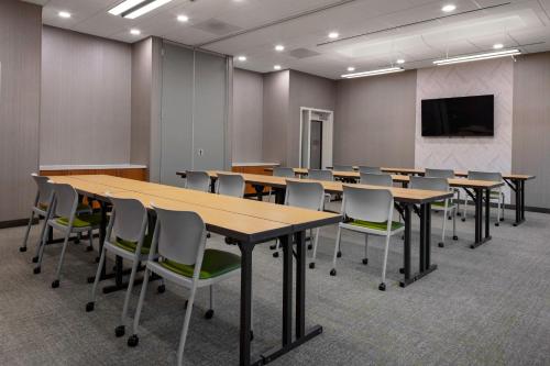 SpringHill Suites by Marriott Beaufort - main image