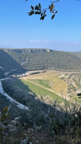 Gite les Oliviers - Le Domaine du Viticulteur - St Maurice d Ibie