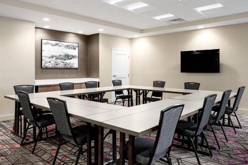 Residence Inn by Marriott Jackson Airport Pearl - image 6
