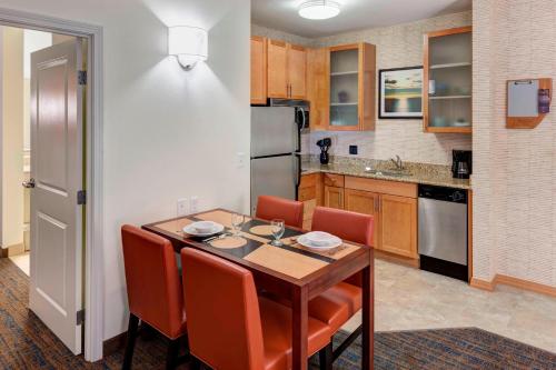 Residence Inn by Marriott Chicago Lake Forest/Mettawa