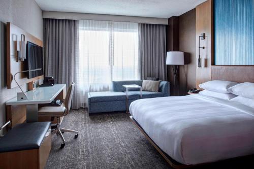 Auburn Hills Marriott Pontiac