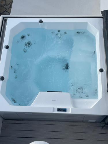  VILLA KOSTA in Naousa-Paros in Naoussa