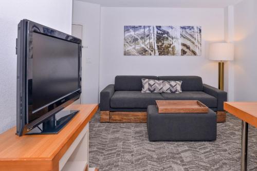 SpringHill Suites Fairfax Fair Oaks