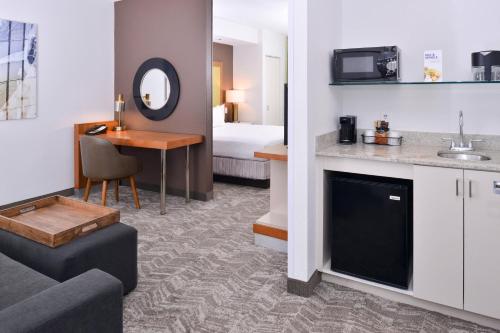 SpringHill Suites Fairfax Fair Oaks