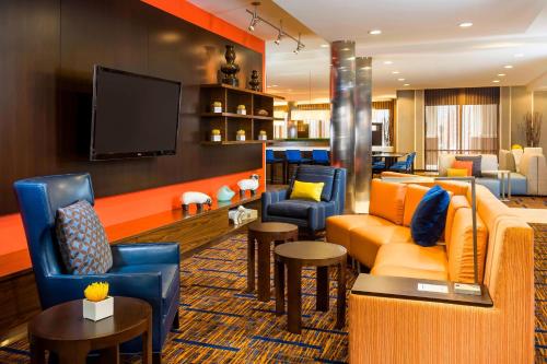 Courtyard by Marriott Stafford Quantico - Hotel - Triangle