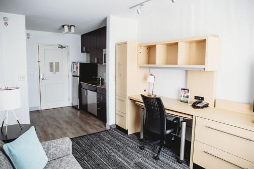 Sleeps 3