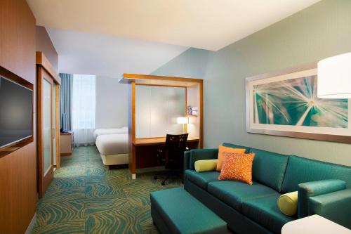 Queen Studio room in SpringHill Suites by Marriott Houston Downtown/Convention Center