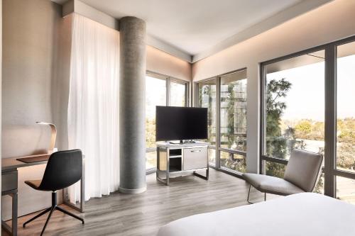 room detail thumbnail 0