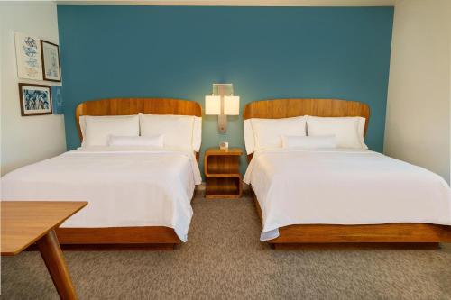 Sleeps 4