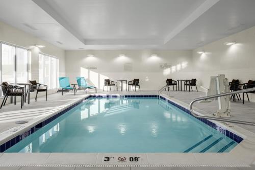 TownePlace Suites by Marriott Ironton - image 7