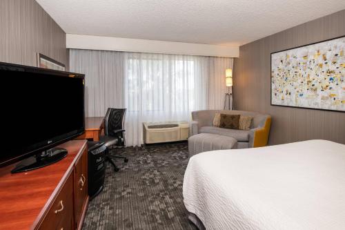 Courtyard by Marriott Newark Silicon Valley