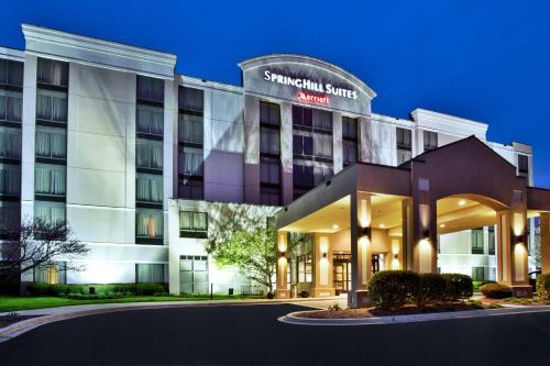 SpringHill Suites by Marriott Chicago Southwest at Burr Ridge Hinsdale