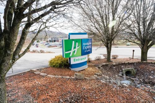 Holiday Inn Express Hotel & Suites Knoxville-North-I-75 Exit 112, an IHG Hotel