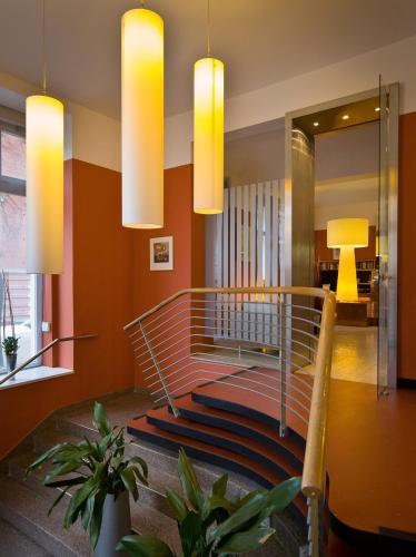 Mamaison Residence Belgická Prague - image 4