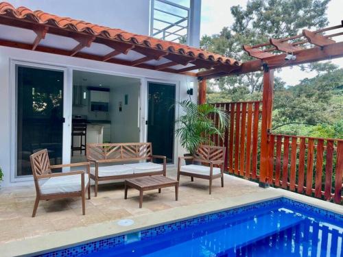 Escape from stress & noise! in Mud Hole