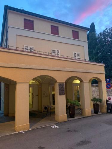 Modus Vivendi - Room E Relax