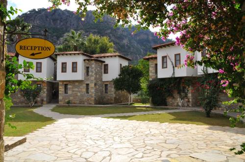 Entrada, Osmanli Hani Apart Hotel in Dalyan