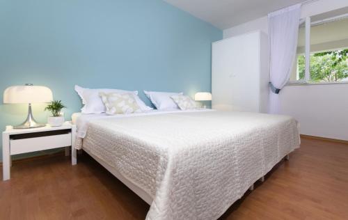 Apartments Ivan - image 6