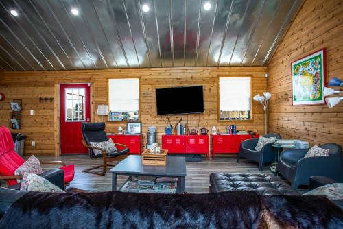 Bandera Box Guest House in Bandera, USA