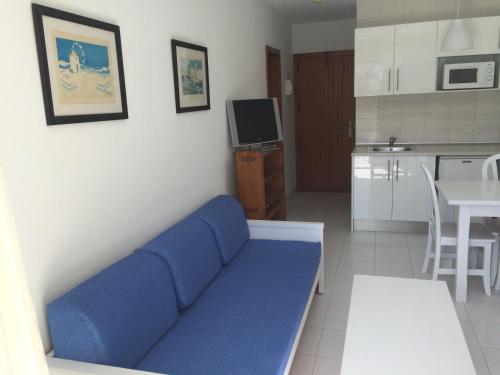 Apartamentos Llevant - image 9