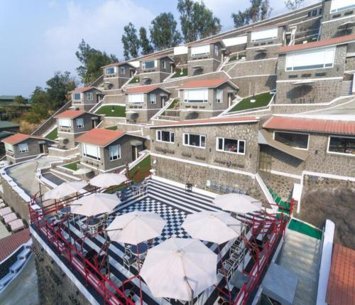 360 South, Khandala, Lonavala