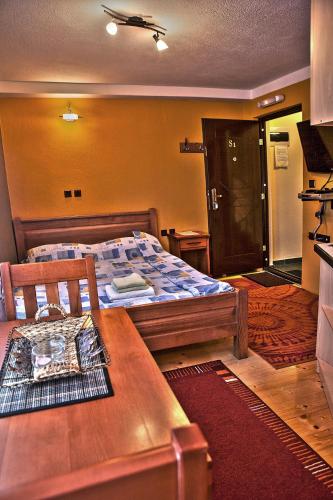 Žabljak City Center Apartments - image 14