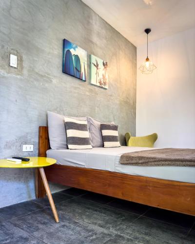 room detail thumbnail 0