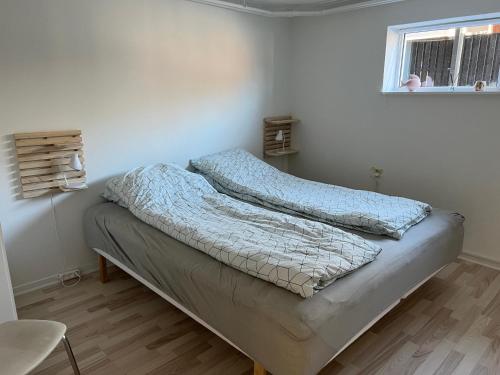 Hyggelig & lys kælderlejlighed in Herning