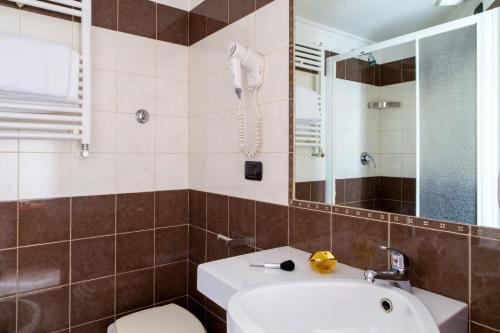 Hotel Ciao - image 13