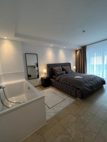 Hotel Adrett am Dom - Digital Access – Cologne, IA