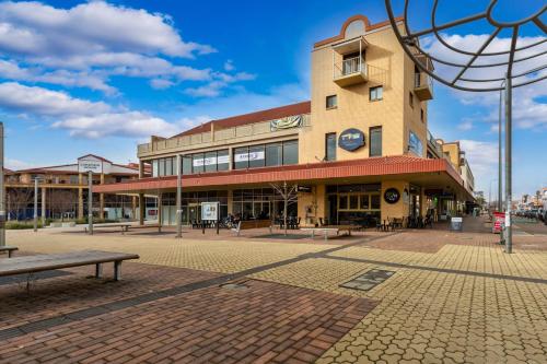 Tuggeranong Short Stay #10 - Sleeps 6