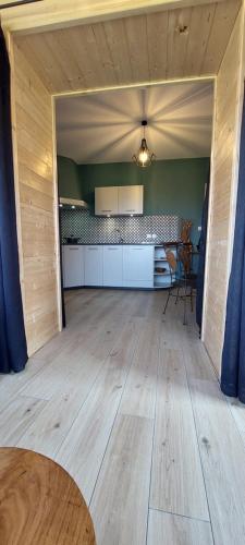 virtuve, Le Cocon Beaujolais in Chatillon (Rhone-Alpes)